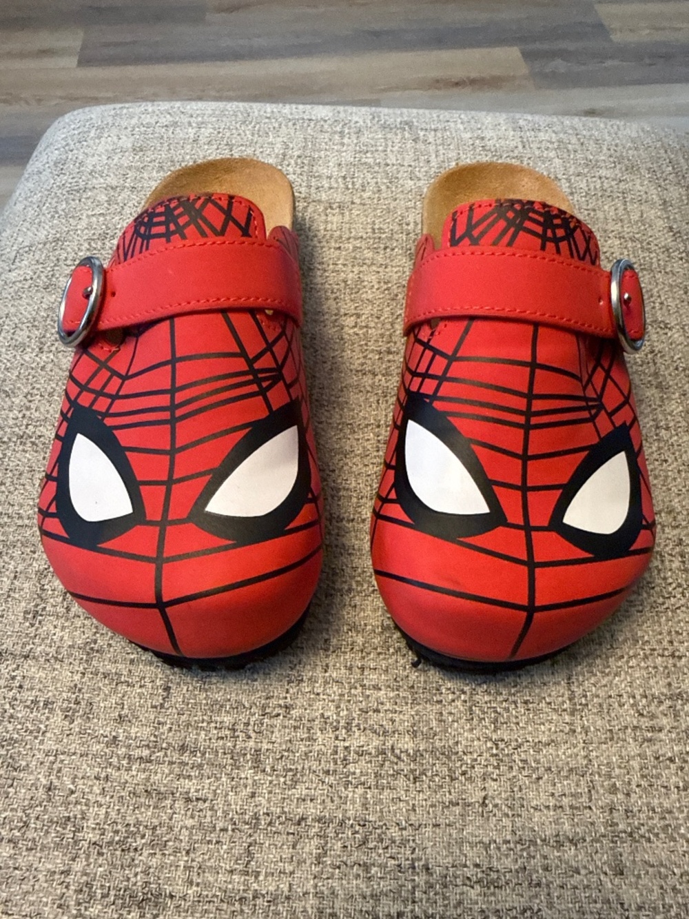 Spiderman clogs